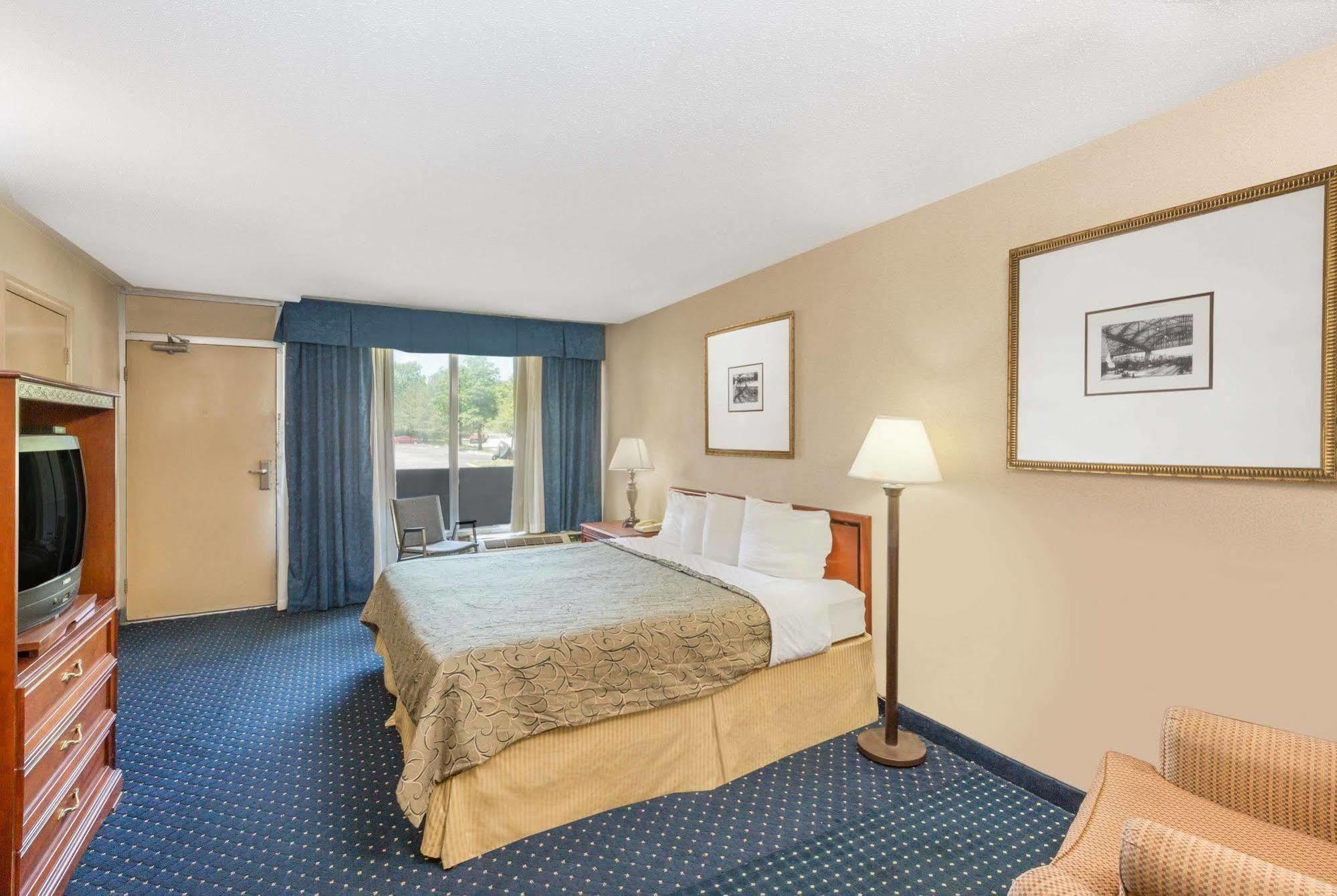 Knights Inn Overland Park Mission Kültér fotó